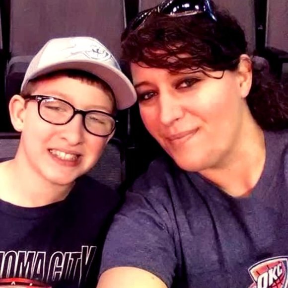 Meet your Posher, Kas - Picture 1 of 1